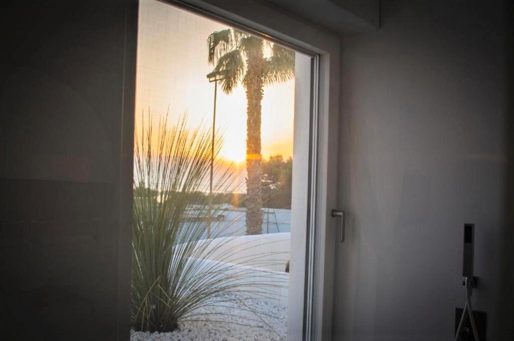 B&B Valentino Luxury Rooms By Salentolimit Porto Cesareo Extérieur photo