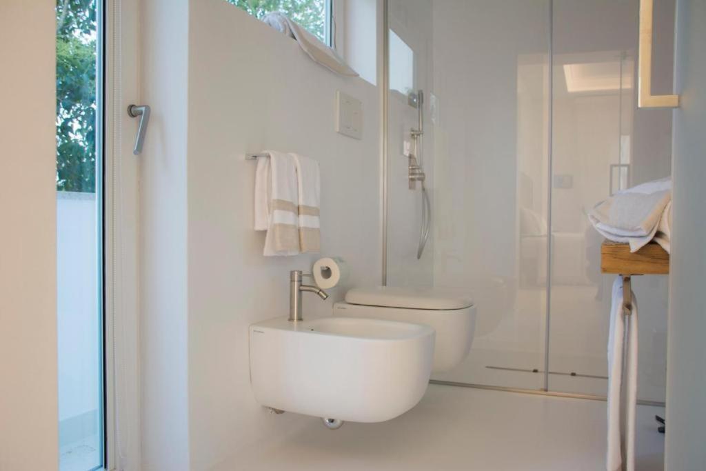 B&B Valentino Luxury Rooms By Salentolimit Porto Cesareo Extérieur photo